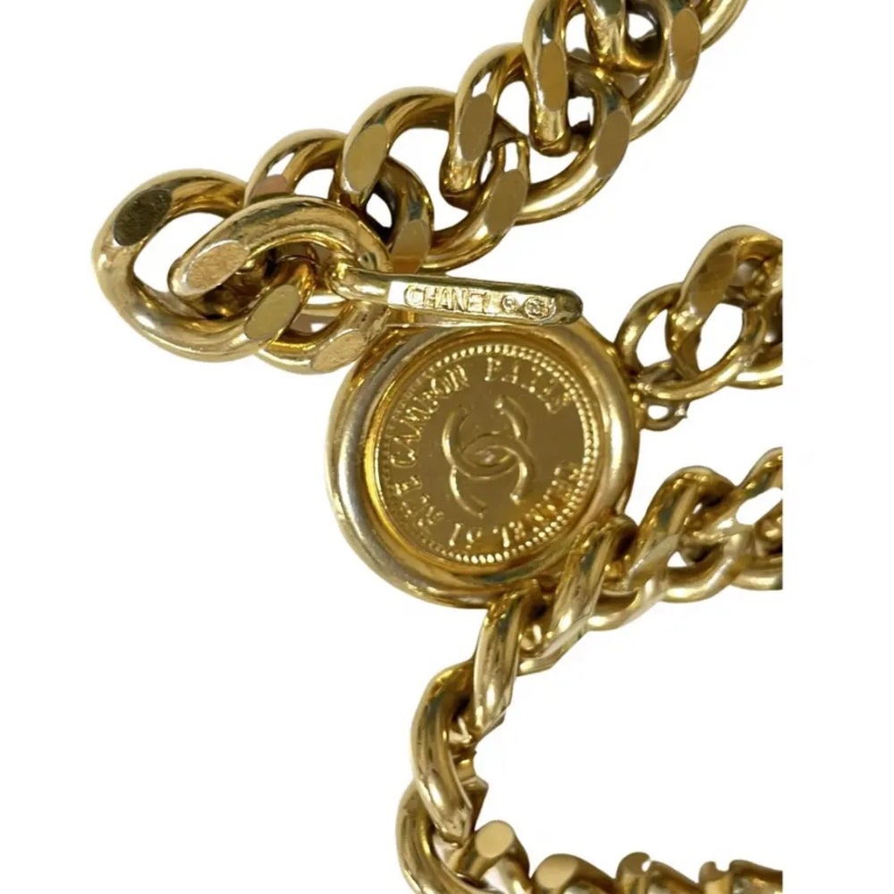 Vintage Chanel Gold Chain Medallion Belt